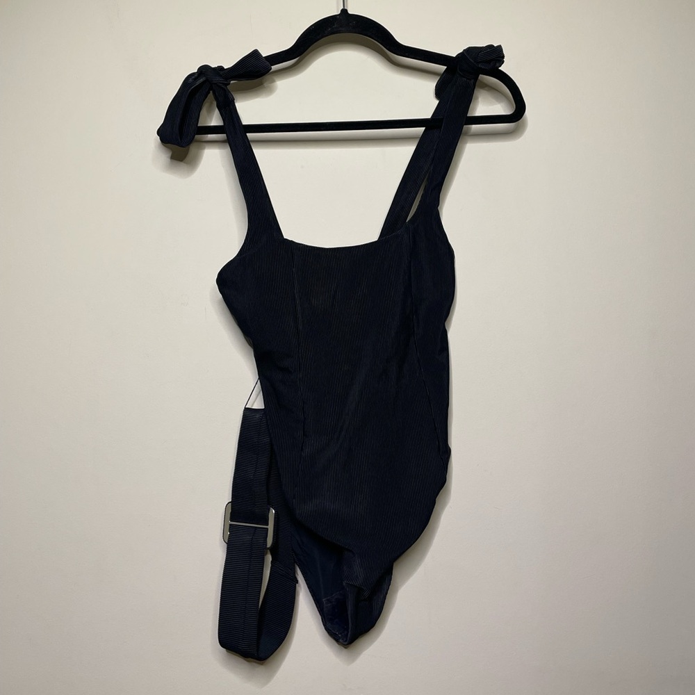 Beach Riot Sydney Belted One-Piece Swimsuit
in Black - Picture 4 of 8